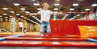 Is jumping on trampolines harmful for girls? - Akrobat