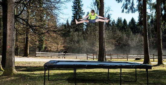 De beste veren voor je trampoline 1 AkroSPRING® - een innovatief ophangsysteem dat alleen het beste biedt voor uw trampoline! - Akrobat