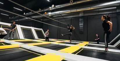 Trampoline park jumping mats & springs  - Akrobat